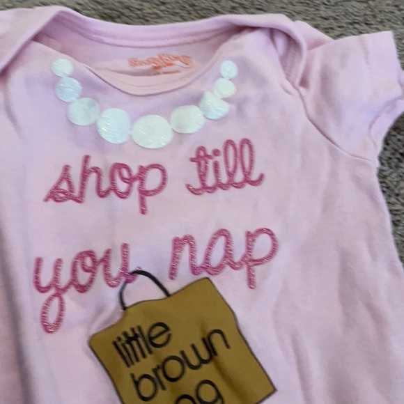 EUC set of 2 Baby Girl Onesies - Picture 4 of 5